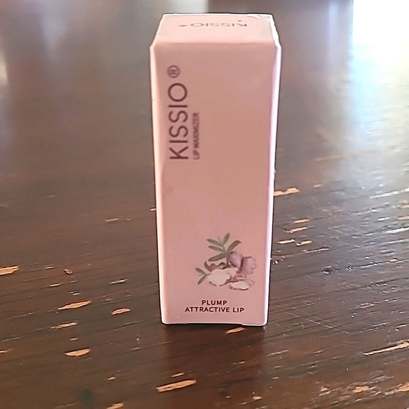 BNIB Kissio Plump Lip Maximizer, 5.5 ml - Picture 2 of 4
